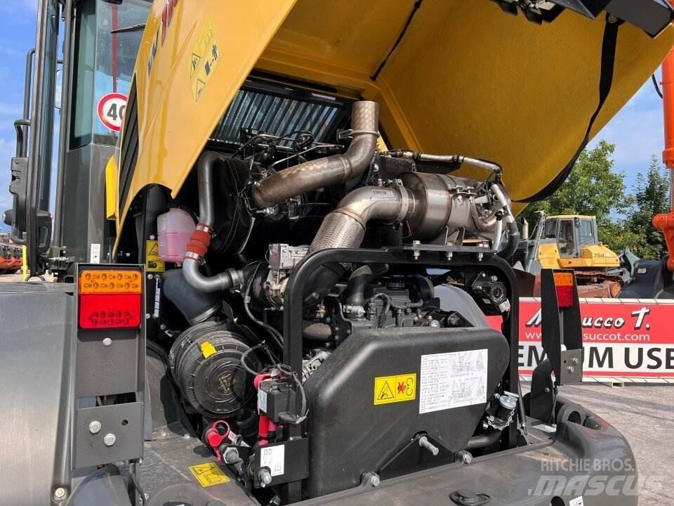New Holland W110D Chargeuse sur pneus