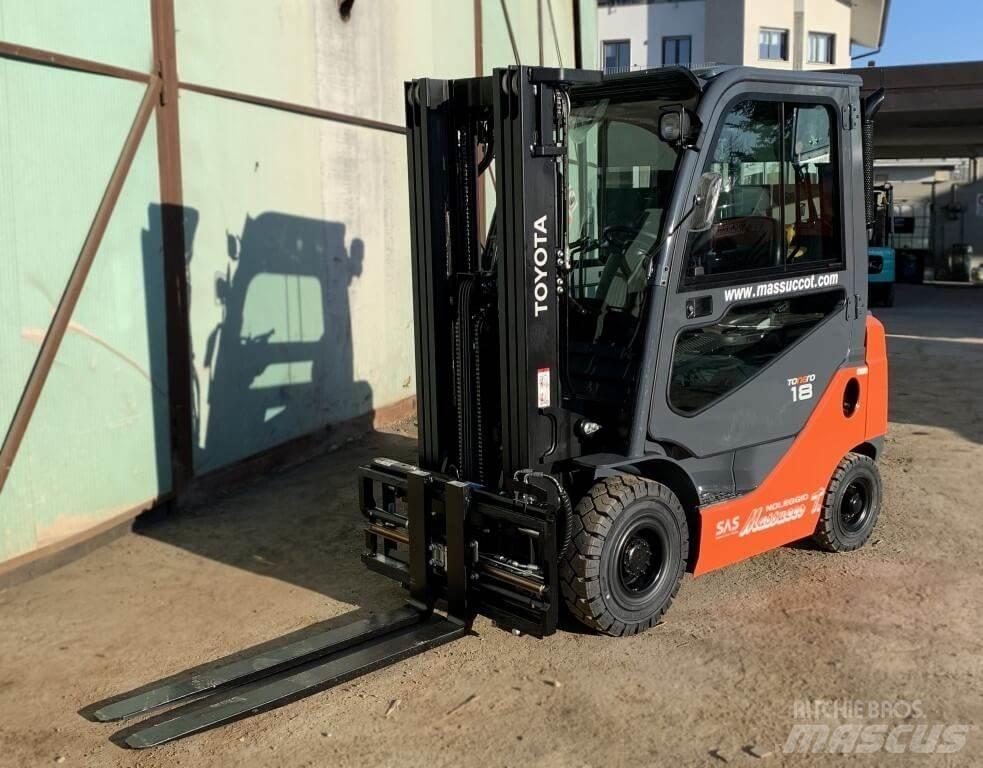 Toyota 02-8FDF18 Chariots diesel