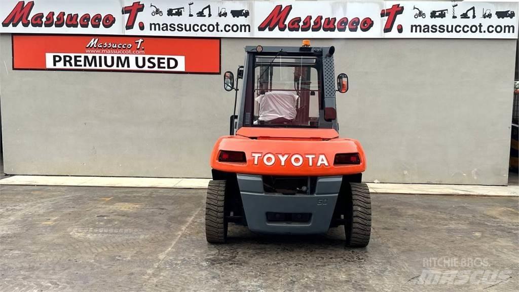 Toyota 50-5FD60 Chariots diesel