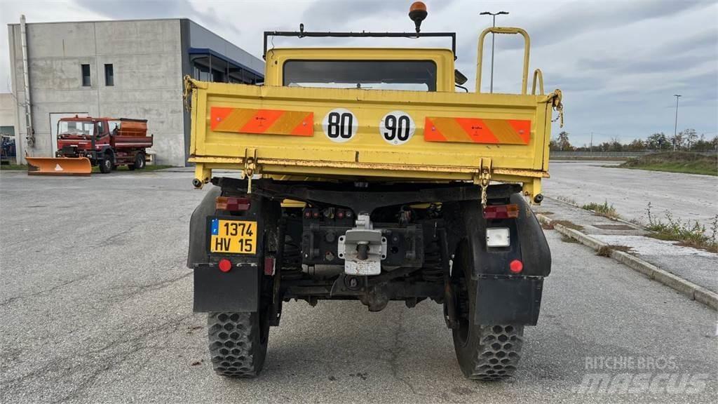 Unimog U130 Autre camion