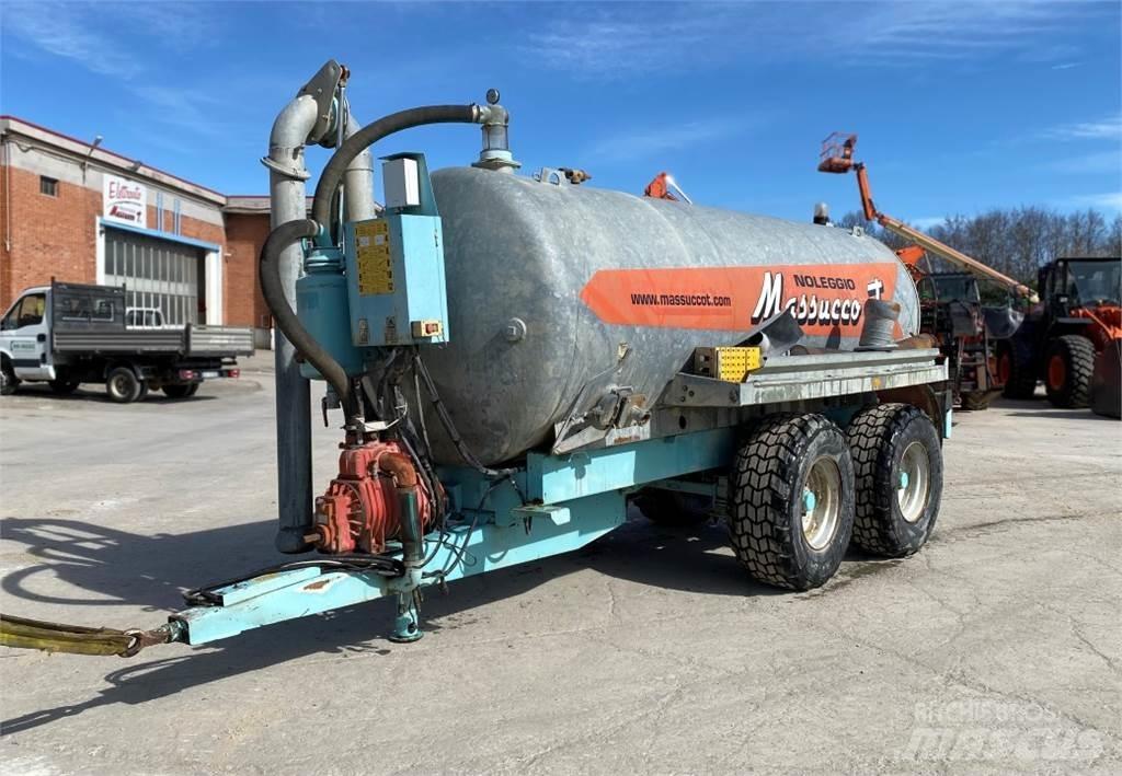 Vaia MB 141 Motrici cisterna