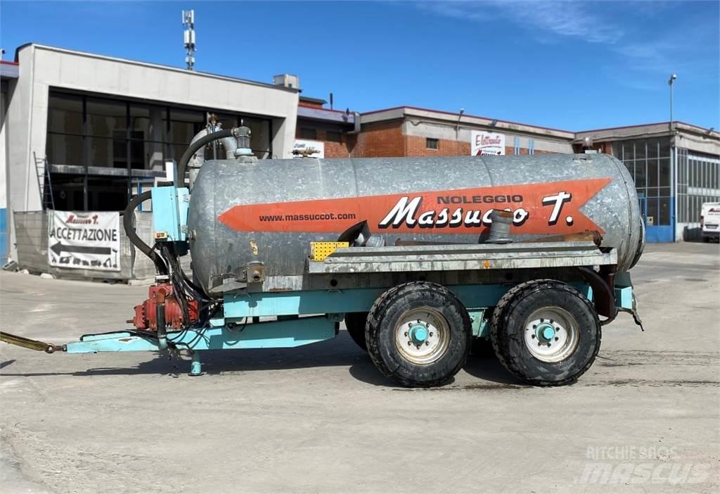 Vaia MB 141 Motrici cisterna