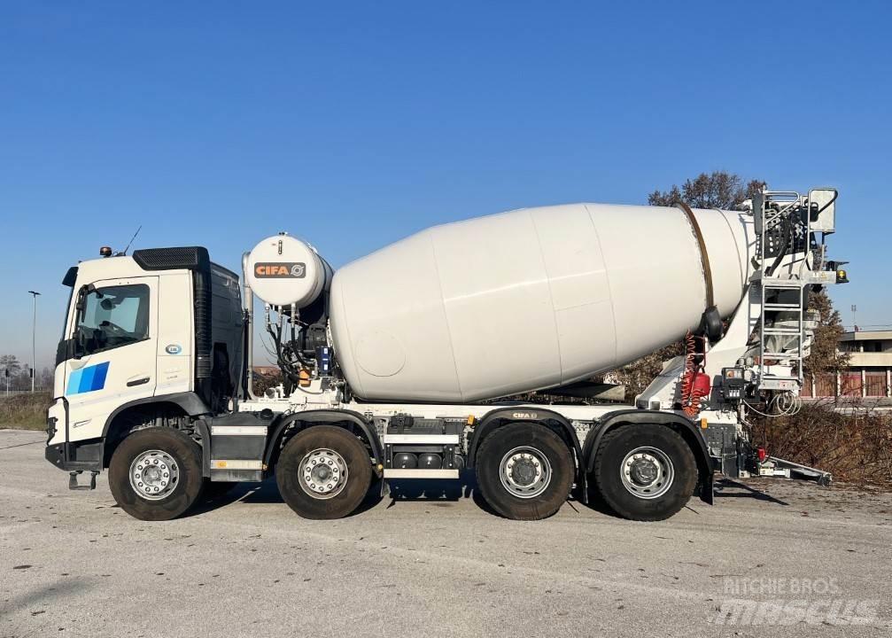 Volvo FMX 13 8x4 Camion malaxeur