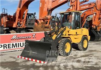 Volvo L30G Chargeuse sur pneus