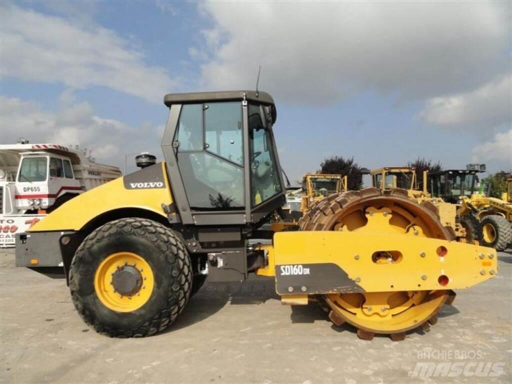 Volvo SD160-DX Compacteur de sol