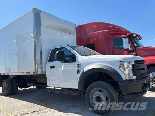 Ford F450 XL 4x2 Camion Fourgon