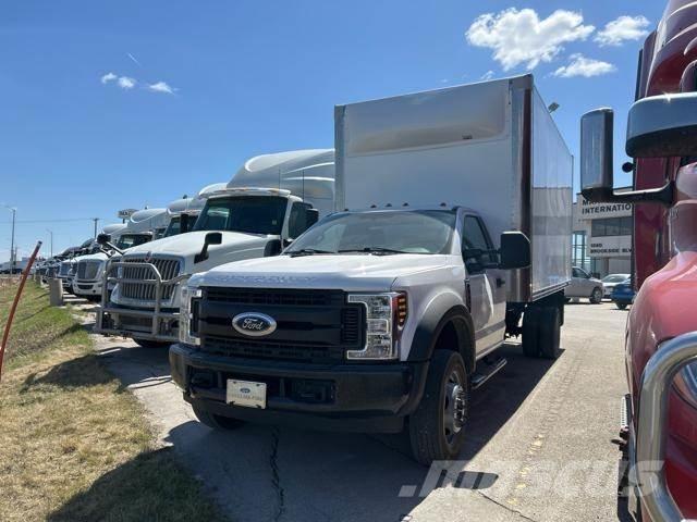 Ford F450 XL 4x2 Camion Fourgon