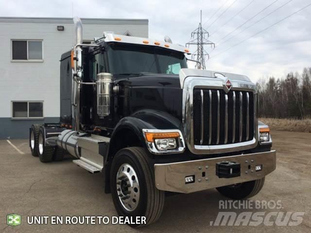 International HX Tracteur routier