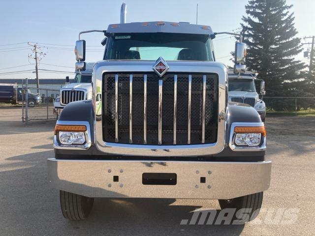 International HX Tracteur routier