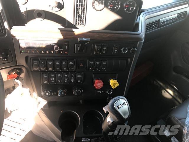 International HX Tracteur routier