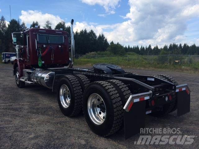 International HX Tracteur routier