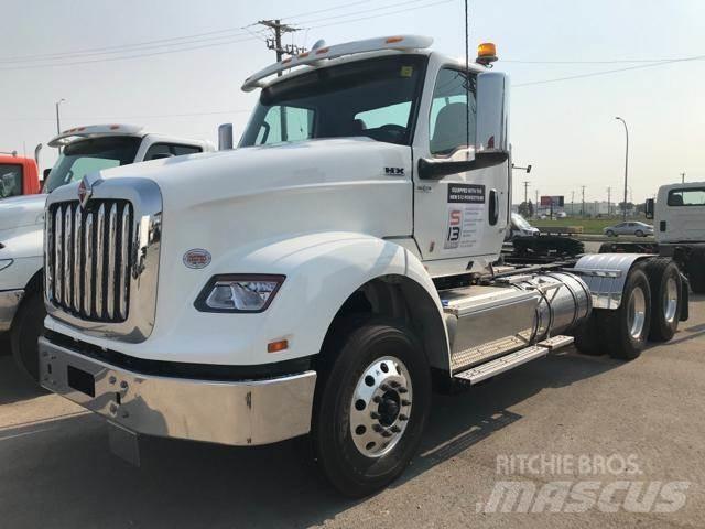 International HX Tracteur routier