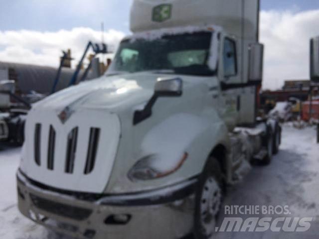 International LT Tracteur routier