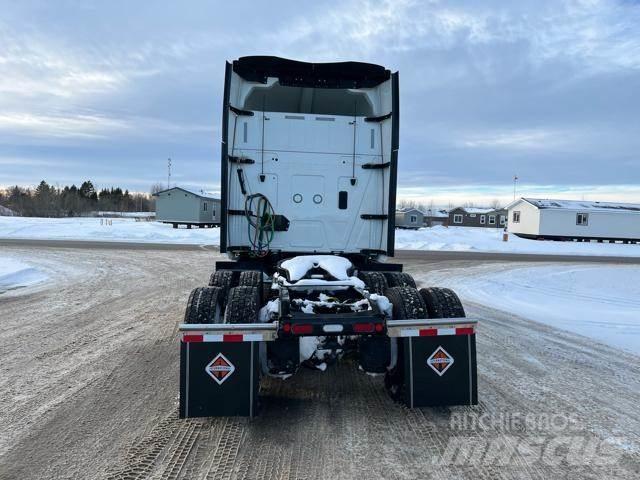 International LT Tracteur routier