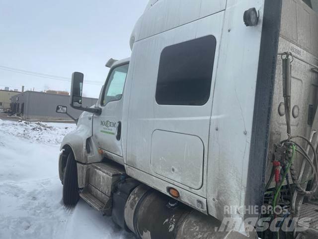 International LT Tracteur routier
