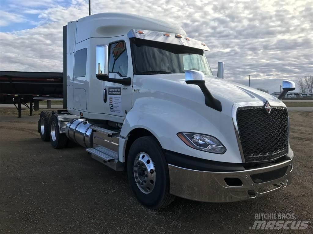 International LT Tracteur routier