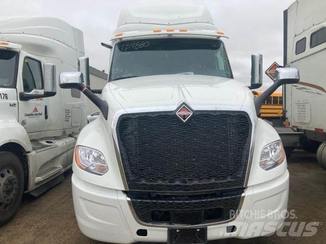 International LT Tracteur routier