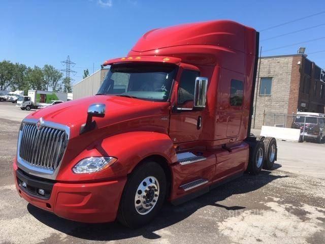 International LT Tracteur routier