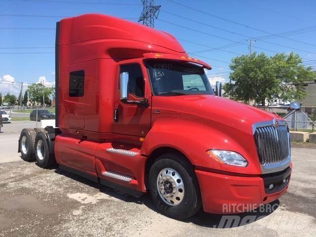 International LT Tracteur routier