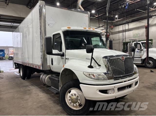 International MV Camion Fourgon