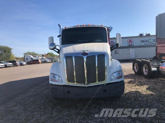 Peterbilt 567 Camion agricole