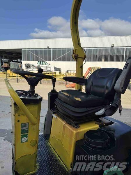 Ammann AV 23 Compacteur de sol