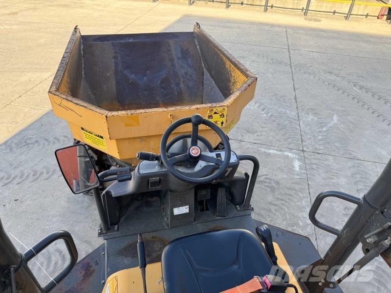 Ausa D 250 AHG Tombereau articulé