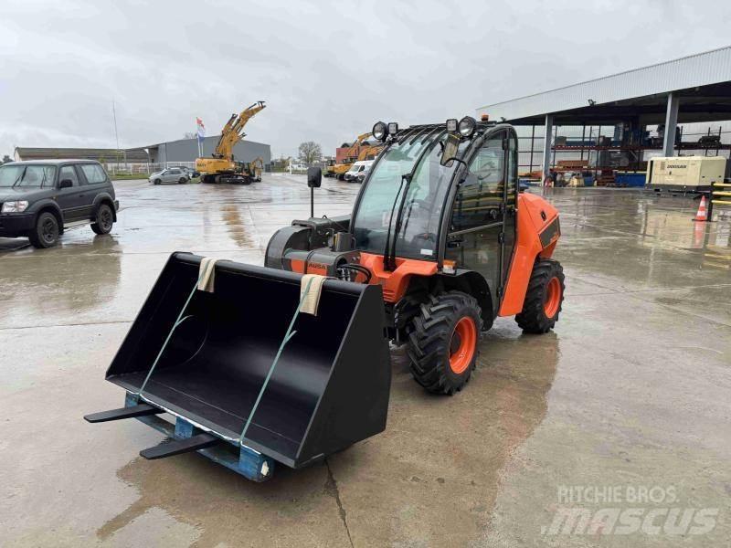 Ausa T235H Chariot télescopique