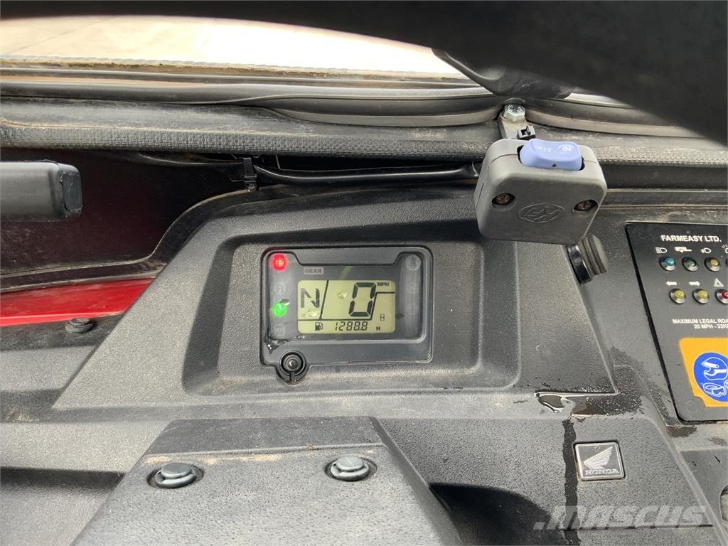 Honda Pioneer 700 ATV Agriculture - Autres
