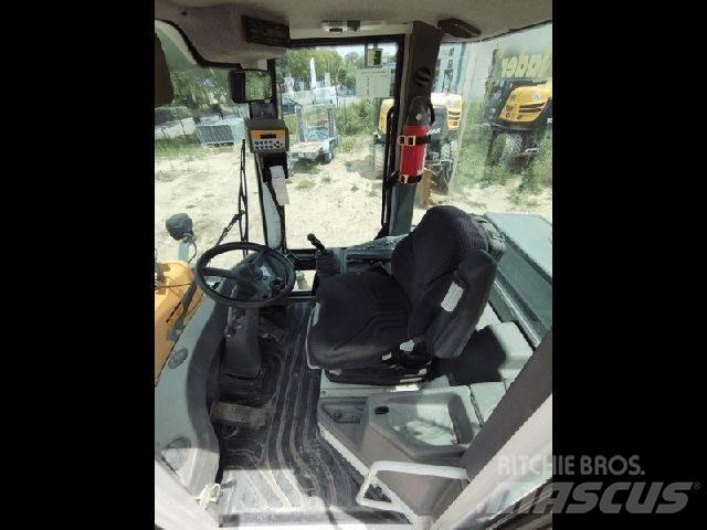 Liebherr L514 Chargeuse sur pneus