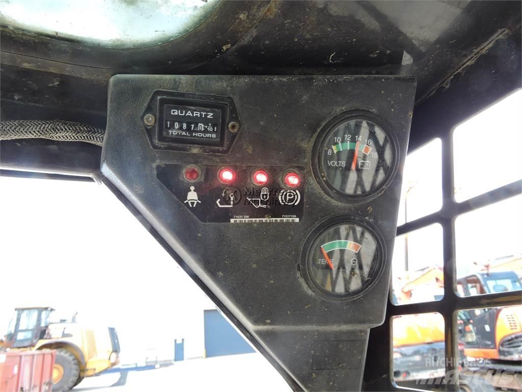 Bobcat S70 Chargeuse sur pneus