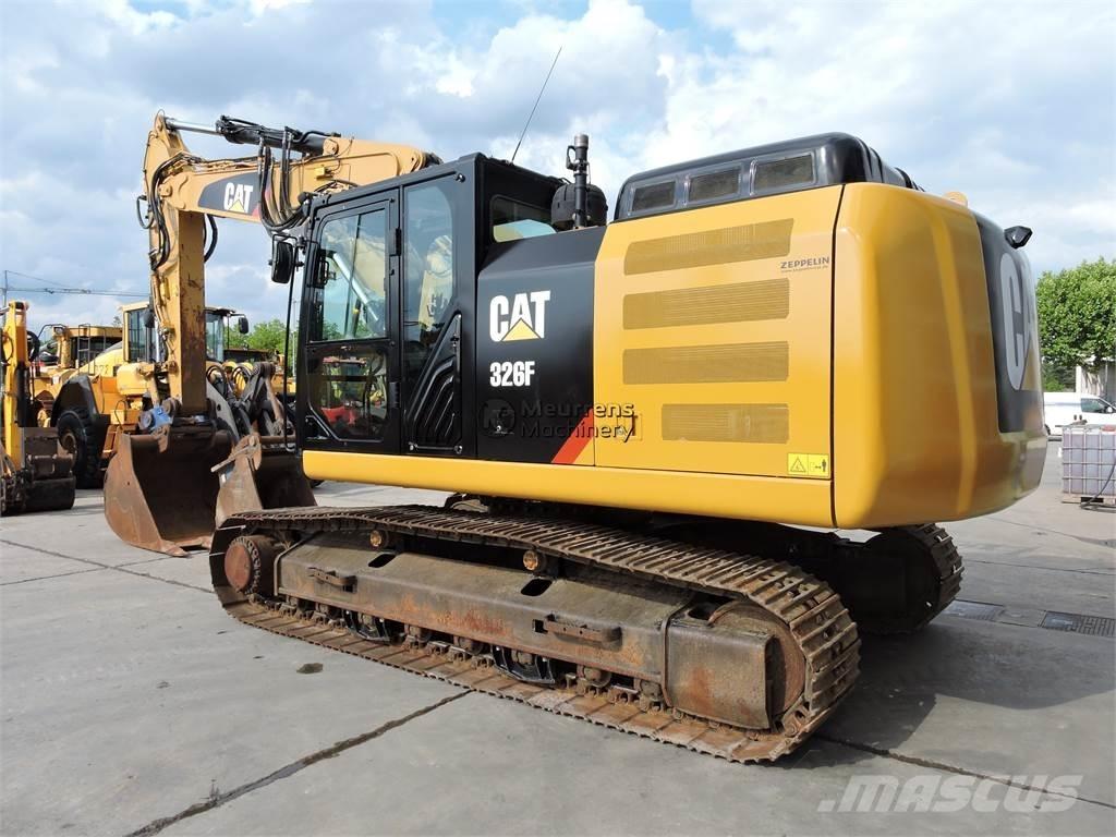 CAT 326F Pelle sur chenilles