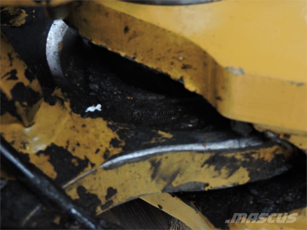 CAT 907H Chargeuse sur pneus