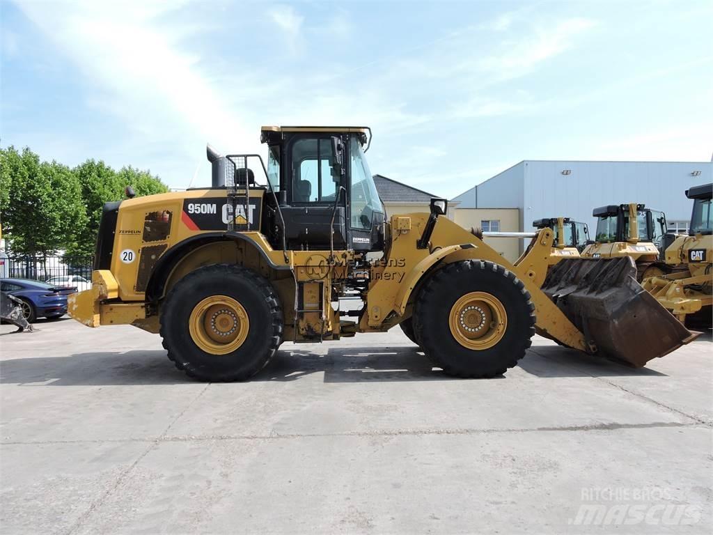 CAT 950M GERMAN Chargeuse sur pneus