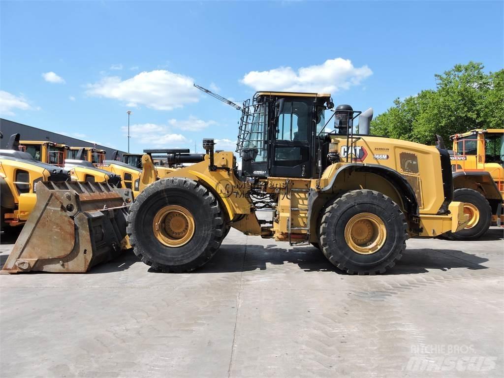 CAT 966M GERMAN Chargeuse sur pneus