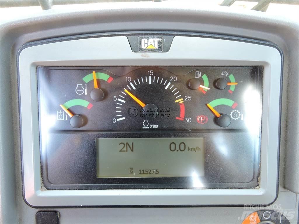 CAT 966M GERMAN Chargeuse sur pneus