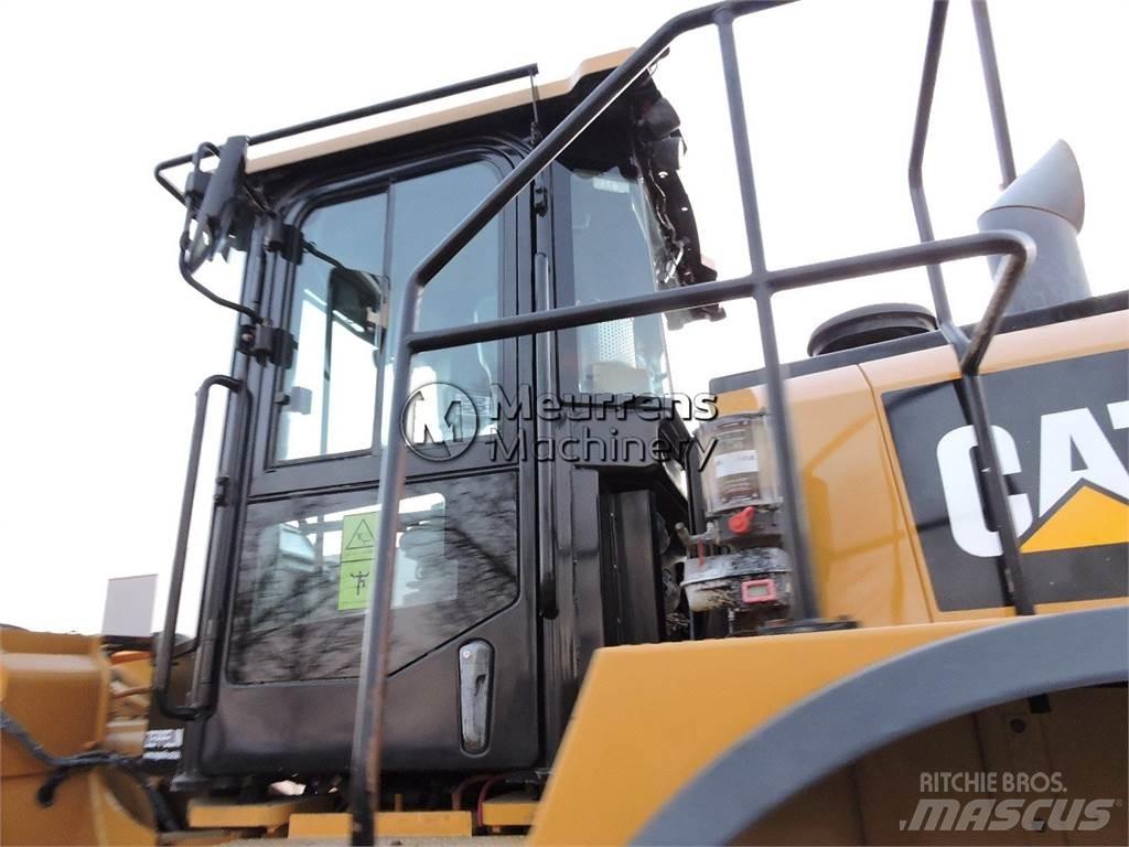 CAT 980M Chargeuse sur pneus