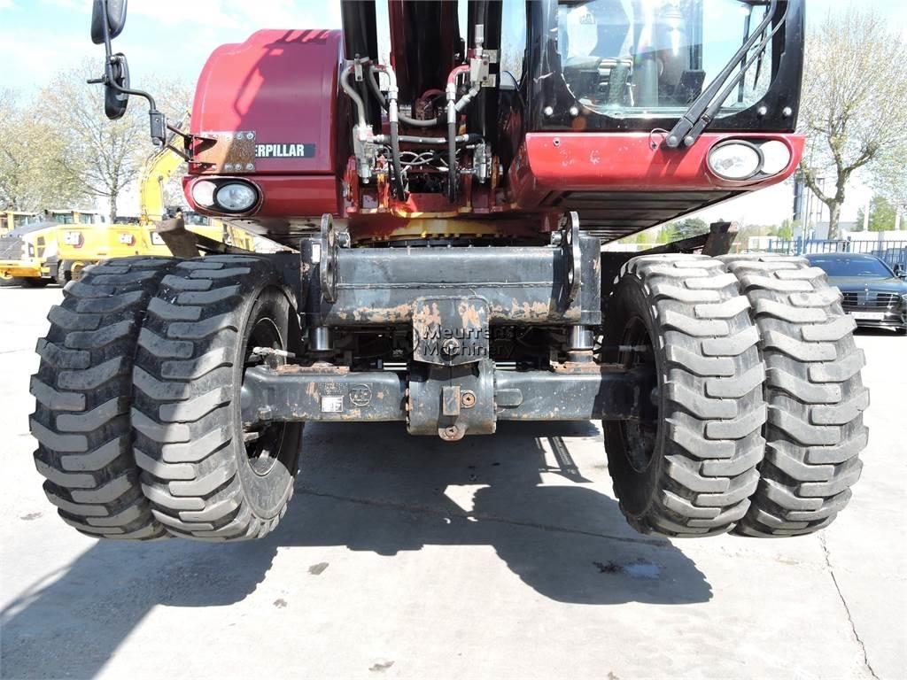 CAT M316D Pelle sur pneus