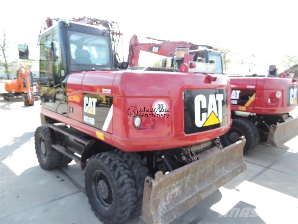 CAT M316D ROTOTILT Pelle sur pneus