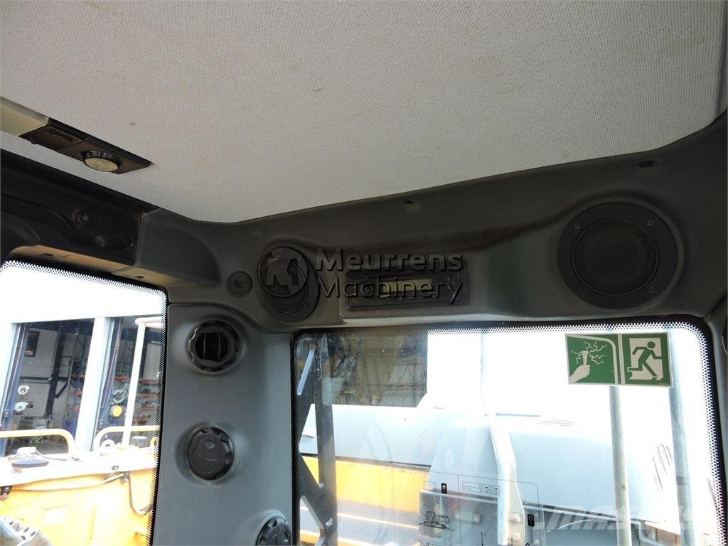 Liebherr R950 Pelle sur chenilles