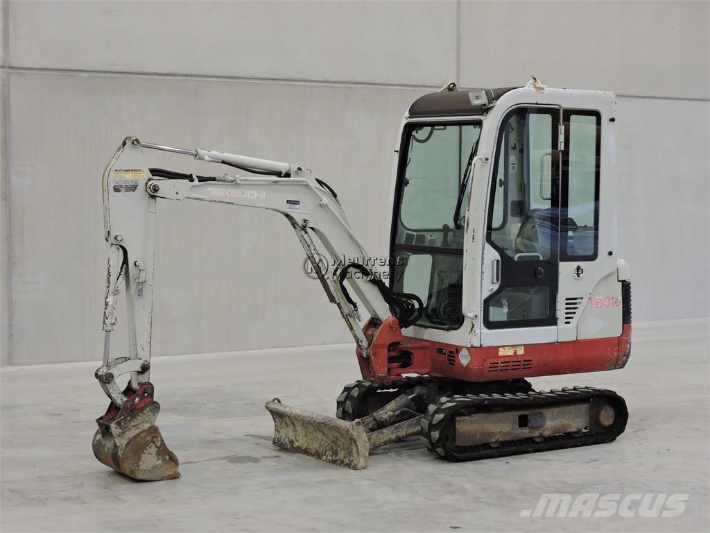 Takeuchi TB016 Construction - Autres