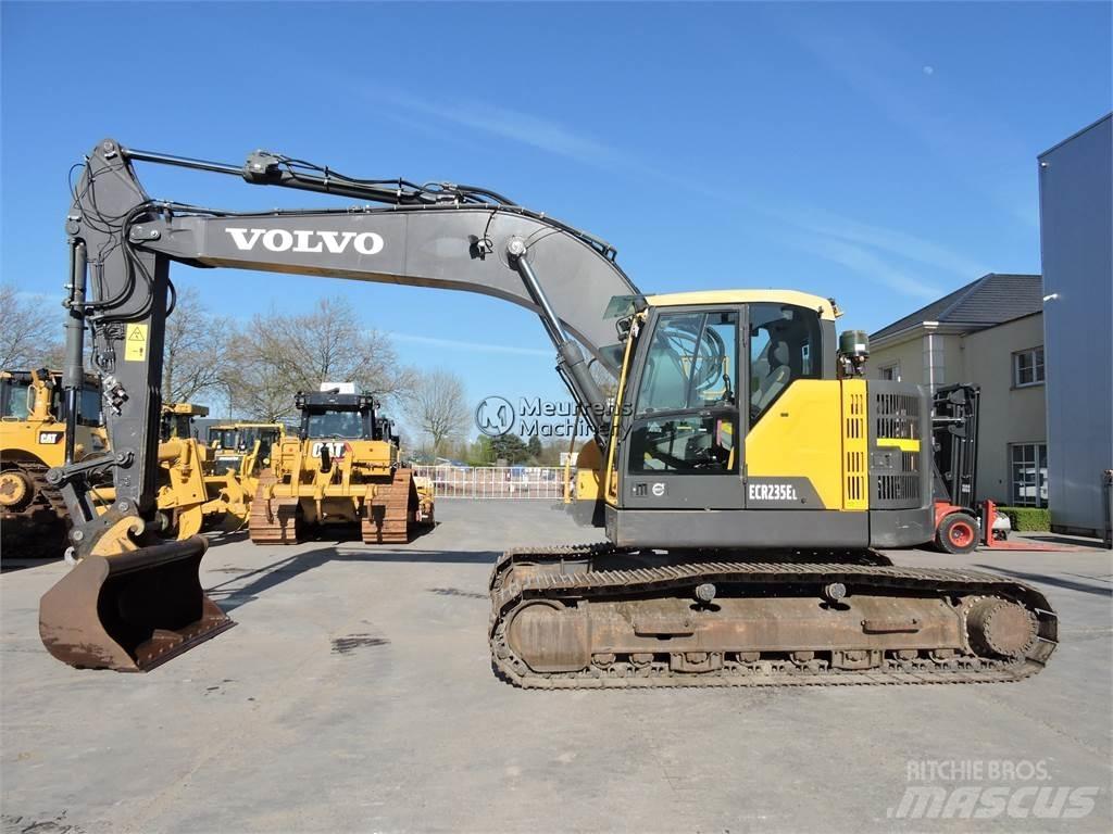 Volvo ECR235EL Pelle sur chenilles