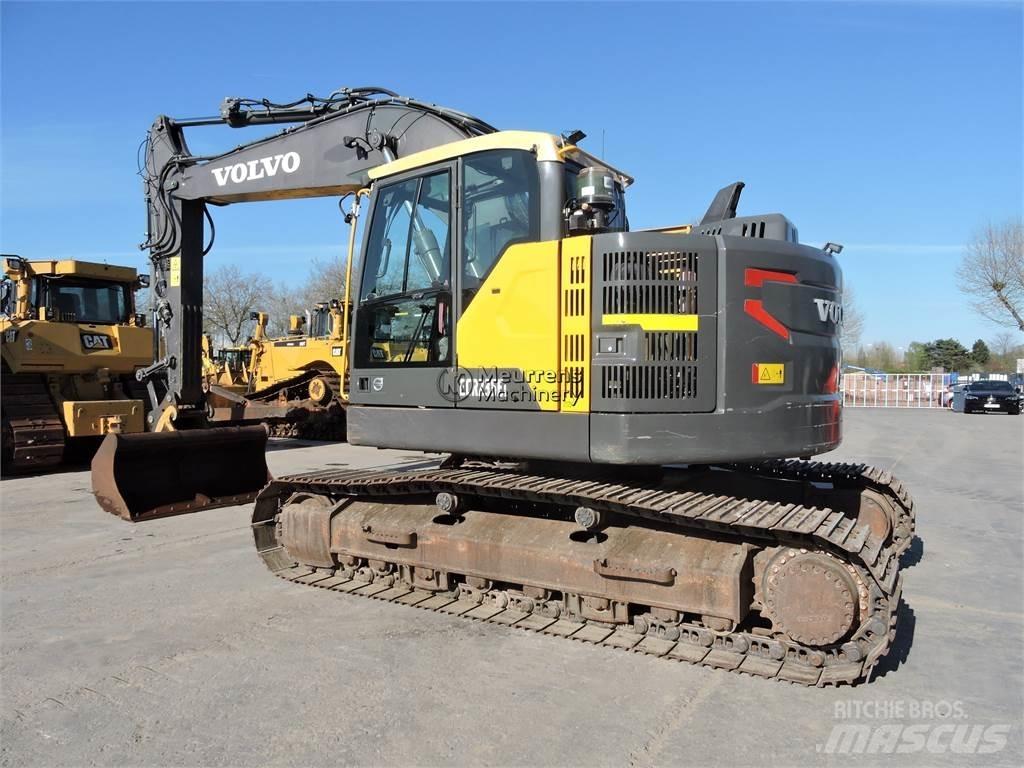 Volvo ECR235EL Pelle sur chenilles