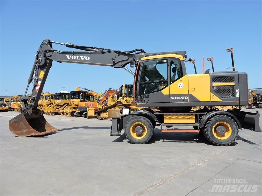 Volvo EW220E GERMAN Pelle sur pneus