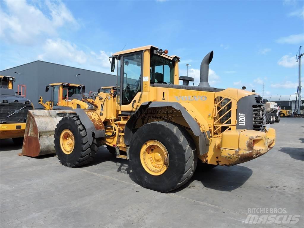 Volvo L120F Chargeuse sur pneus