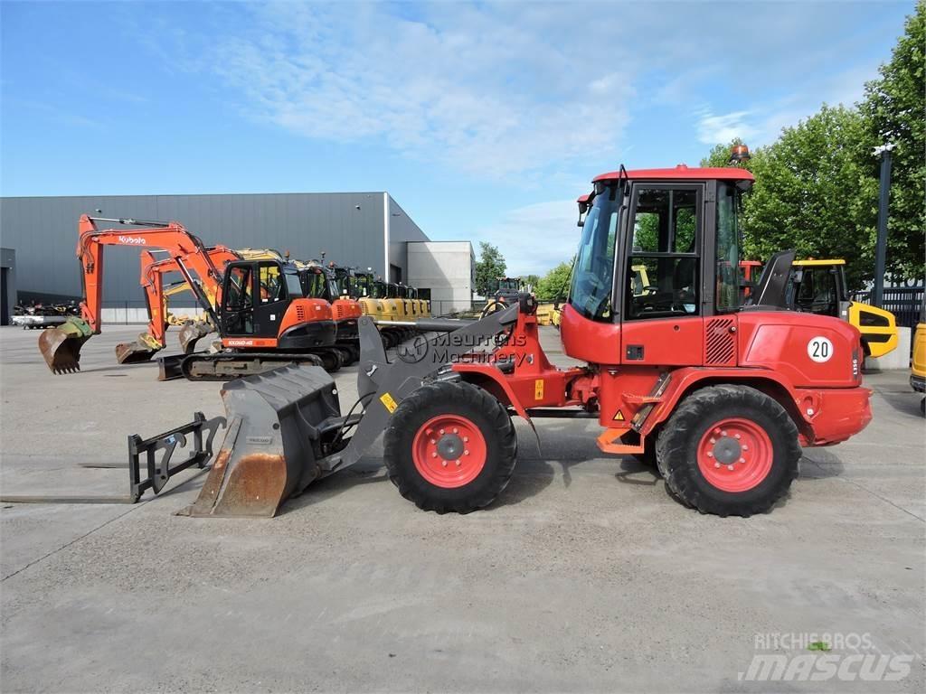 Volvo L35G + Fork-German Chargeuse sur pneus