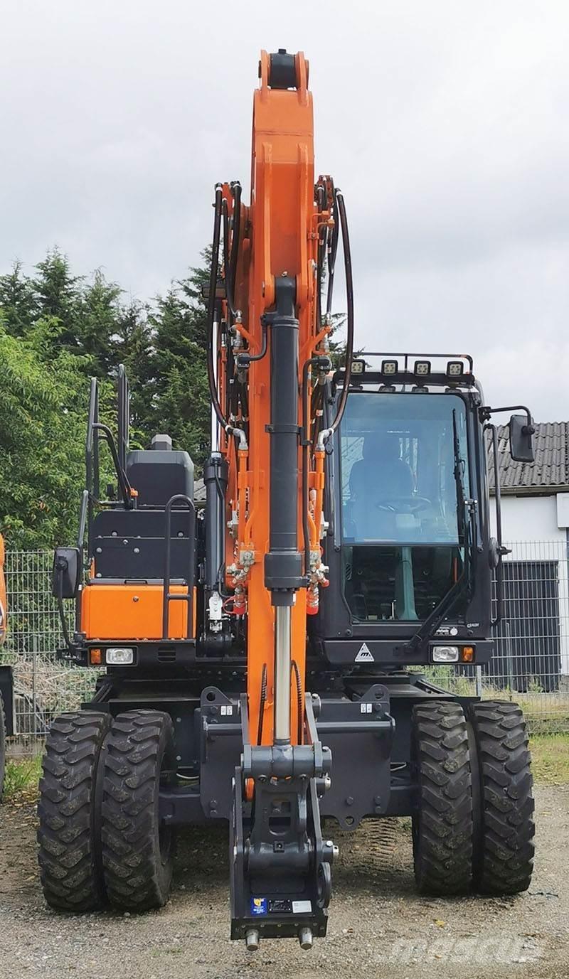 Doosan DX 160 W-7 Pelle sur pneus