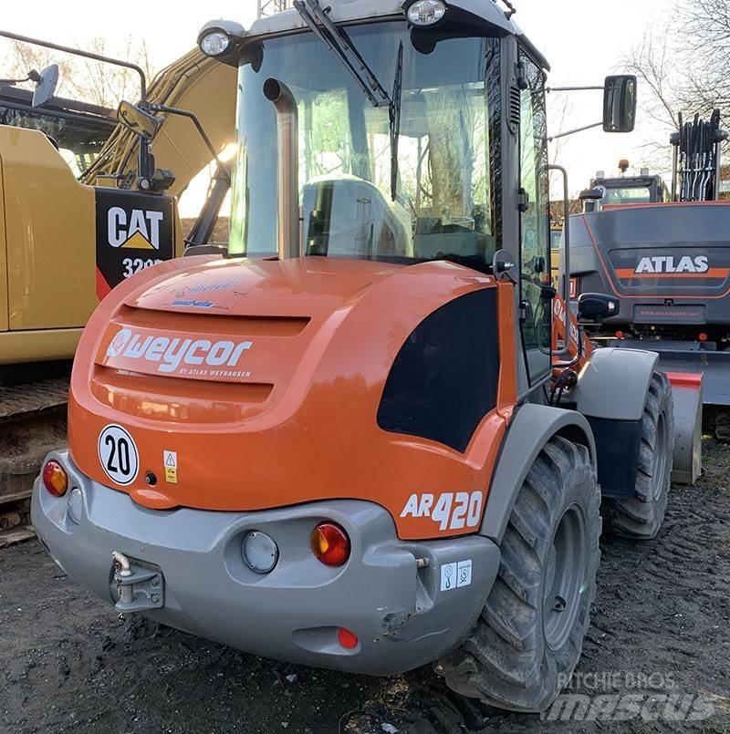 Weycor AR 420 Chargeuse sur pneus