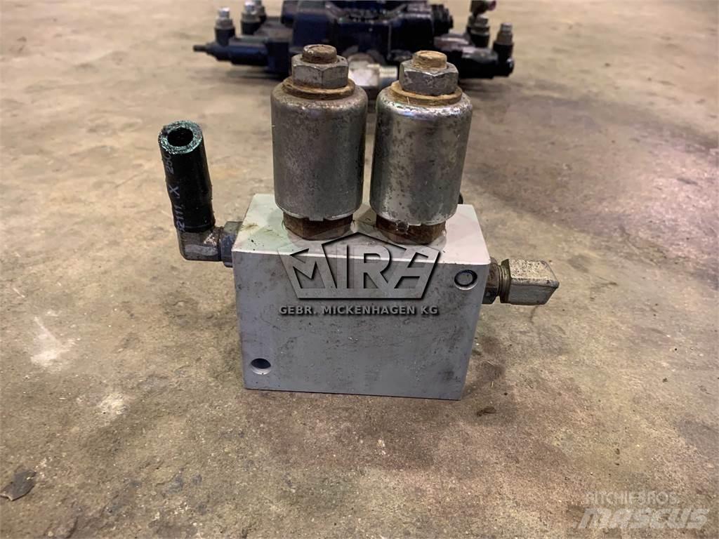 CAT 907 H/ Ventil Hydraulique
