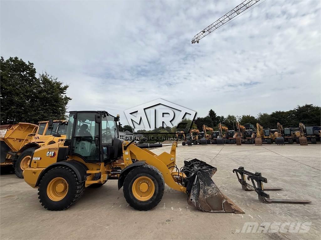 CAT 908 M Chargeuse sur pneus